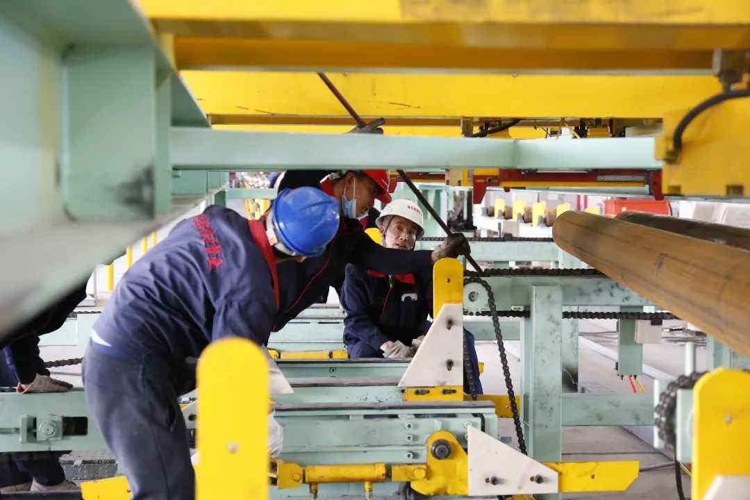 新疆热浸涂塑钢管厂家 十二师首家钢管基地正式投产
