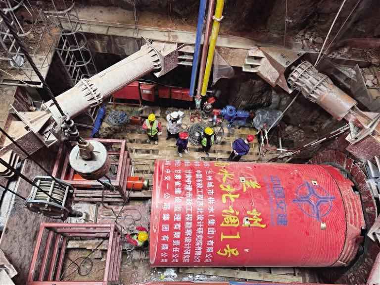 兰州市穿黄供水“生命线”顶管工程正式启动
