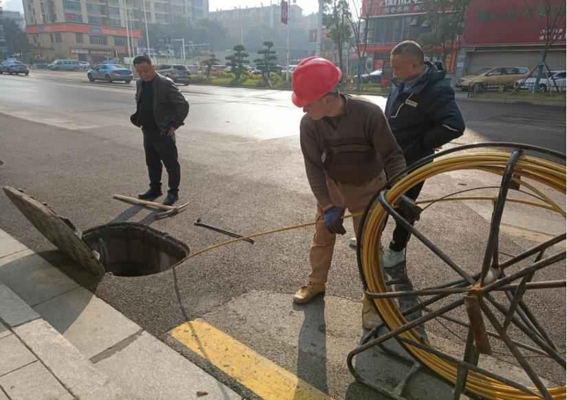 电力埋管新突破:开福区三条管道正式启用,赋能城市升级! 电力埋管新突破:开福区三条管道正式启用,赋能城市升级!