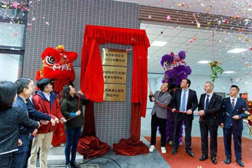 江门PE电力管定制:江企与德企联手,PECM技术开启精密加工新纪元 江门PE电力管定制:江企与德企联手,PECM技术开启精密加工新纪元